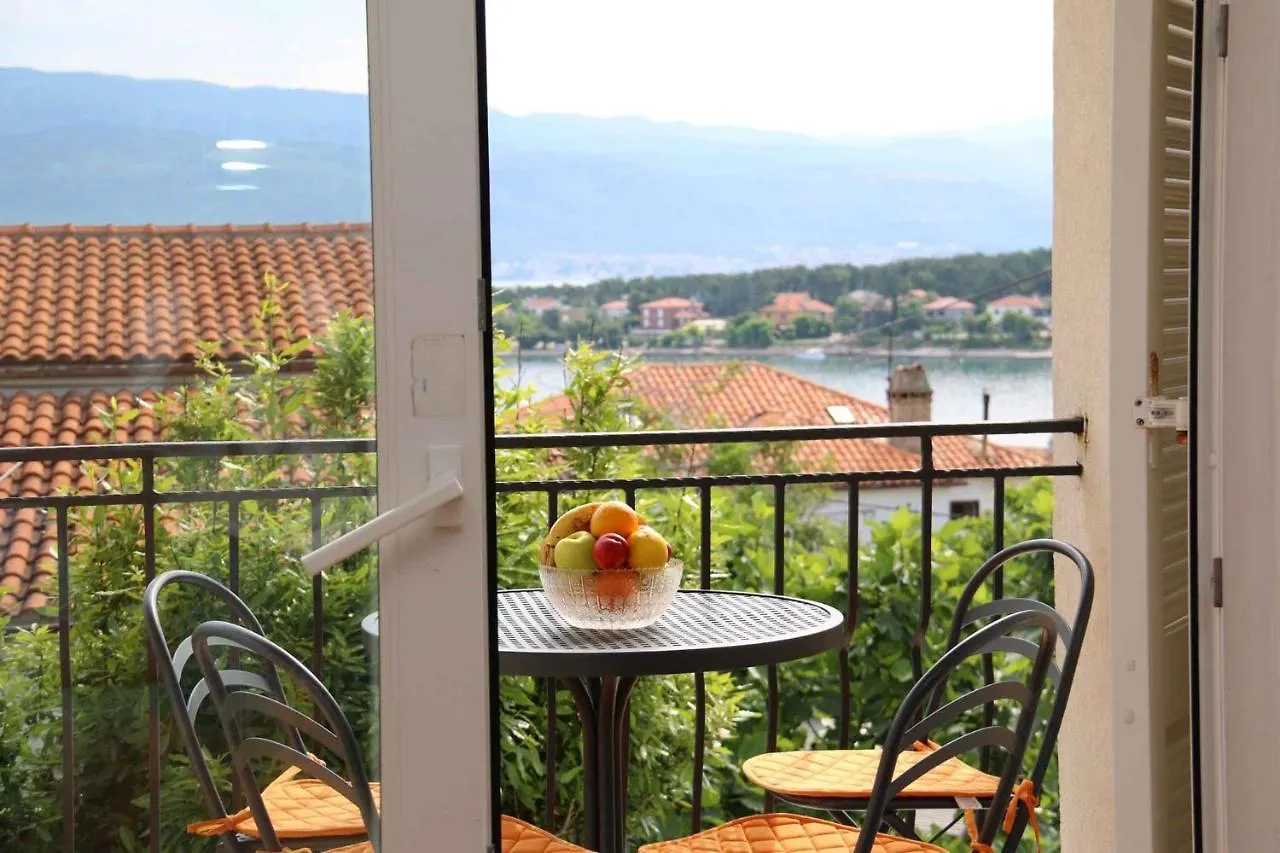 Apartment In Silo/Insel Krk 13433 Croatia